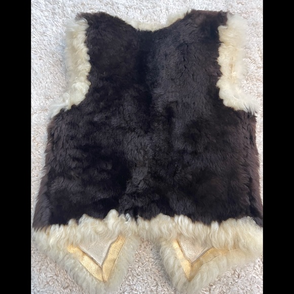 Gorgeous Shearling vest from Reykjavik, Iceland, size XS - Picture 2 of 11